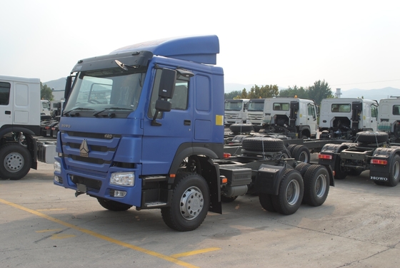 Vendere un camion-trattore Sinotruk con Euro 2 standard di emissioni 5600x2300x1500