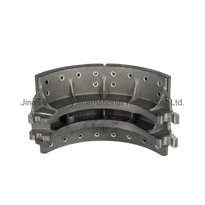 Sinotruk Heavy Truck Parts Rear Brake Shoe Az9231342070 per cambio tramite supporto online