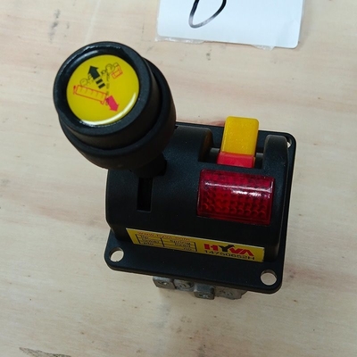 Sinotruck Truck Part Hyva 14750652h Valvola manuale idraulica per le vostre esigenze