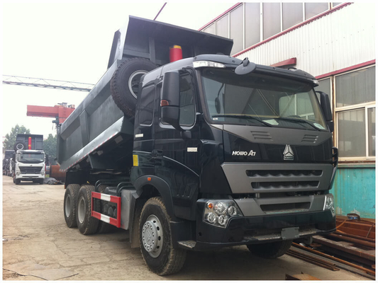 25 tonnellate Sinotruk HOWO Dump Truck con dimensioni 5800*2300*1500 e capacità del motore> 8L