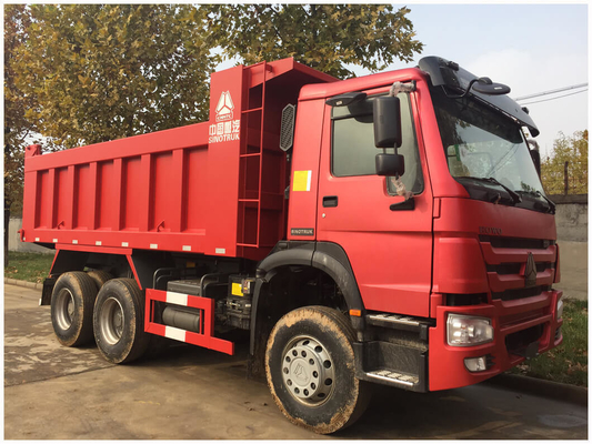 25 tonnellate Sinotruk HOWO Dump Truck con dimensioni 5800*2300*1500 e capacità del motore> 8L