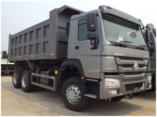 25 tonnellate Sinotruk HOWO Dump Truck con dimensioni 5800*2300*1500 e capacità del motore> 8L
