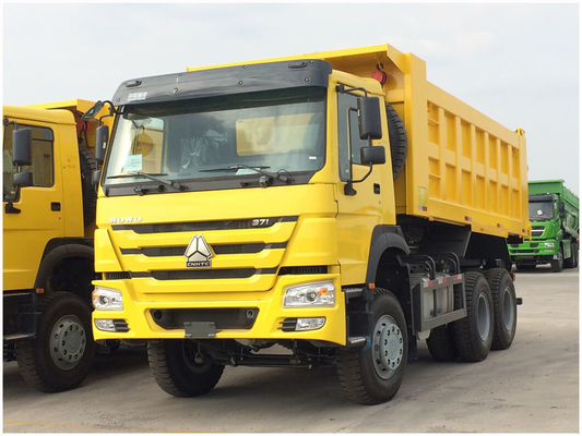 25 tonnellate Sinotruk HOWO Dump Truck con dimensioni 5800*2300*1500 e capacità del motore> 8L