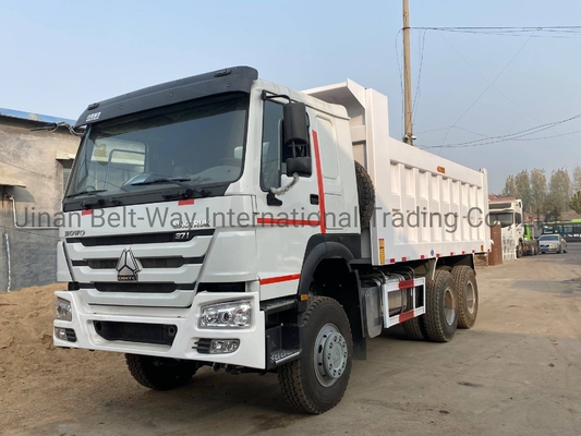 Vendiamo i camion da scarico Sinotruk HOWO 6X4 con certificazione ISO per pneumatici e 351-450 cavalli