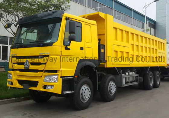 HOWO 12 ruote 8*4 60 tonnellate Camion-spaccio Camion-spaccio 8*4 per il trasporto pesante