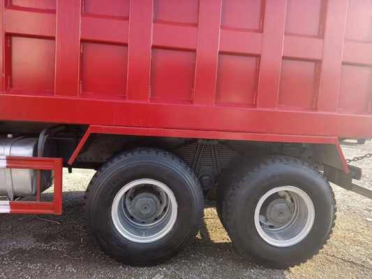 351-450 CV Sinotruk HOWO 336-380HP Camionetto con cilindrata di motore&gt; 8L