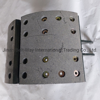 Sinotruk HOWO Scarpe di freno per camion Wg9761340104-3 con parti del sistema di guida dell'asse anteriore