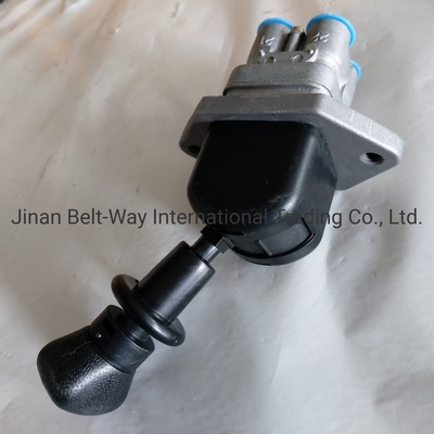 Made-in.com La tua fonte per Sinotruk HOWO Truck Parts Hand Brake Valve Wg9100360001