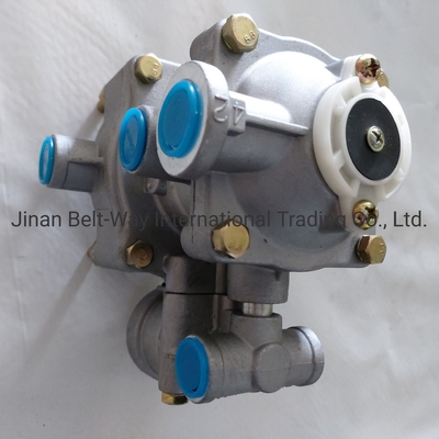 Valvola di controllo del rimorchio Wg9000360180 per Sinotruk HOWO Truck Parts nel mercato dell'Asia meridionale