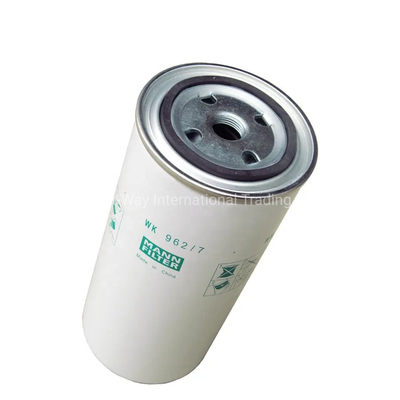 Sinotruk HOWO Camion Motore diesel Filtro del carburante Vg1560080012 con batteria
